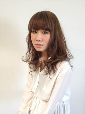秋冬2011~2012/stylist Tetsuya Tsuboshima 拡大画象